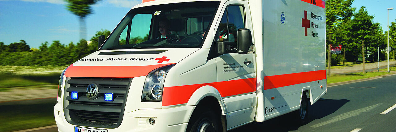 Deutsches Rotes Kreuz, Erste Hilfe Rettung, Rettungsdienst, Auto, Fahrzeug, VW, Volkswagen